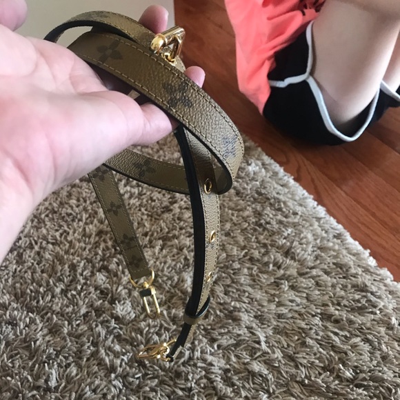 Gorgeous Louis Vuitton Reverse pochette Métis - Picture 3 of 9